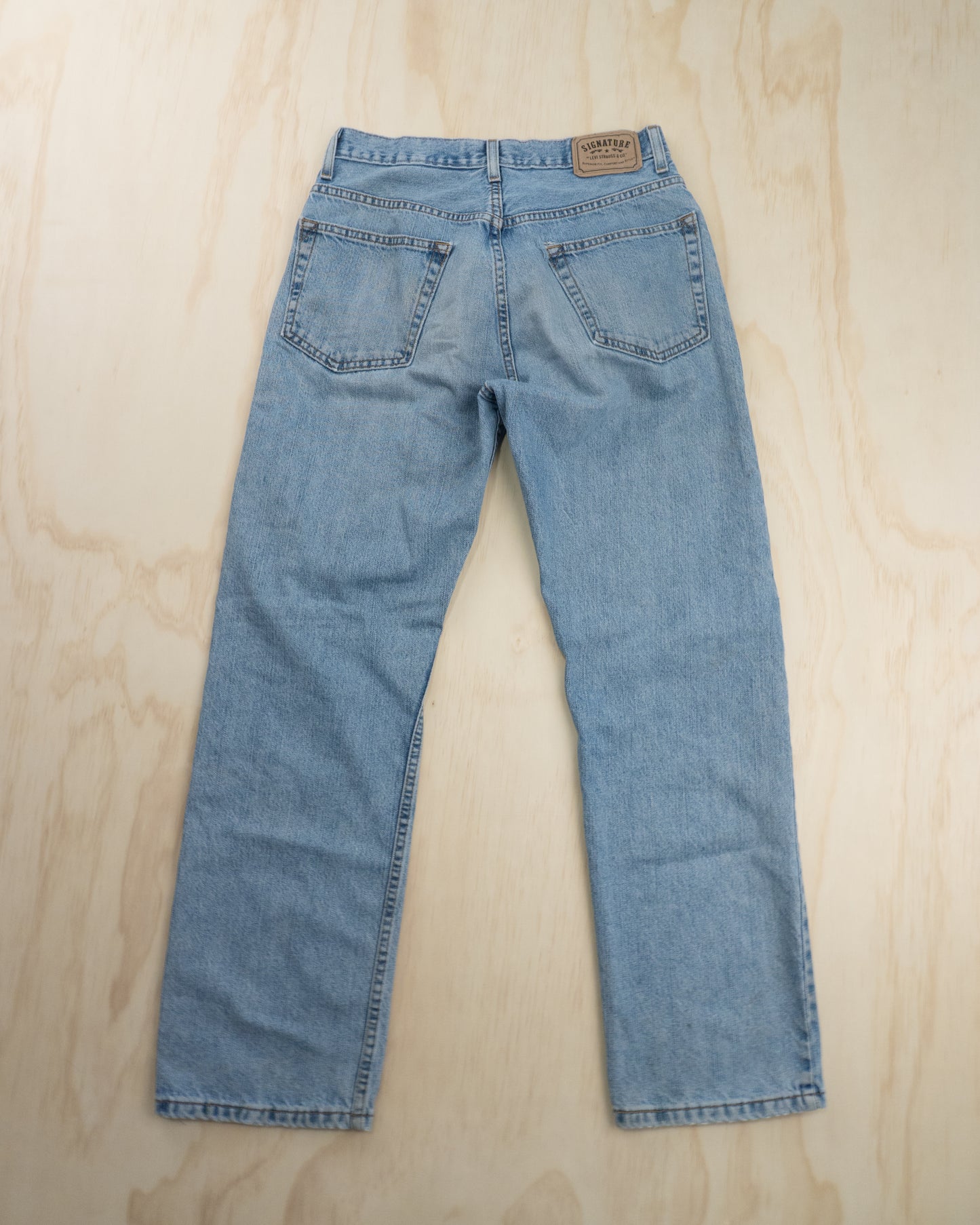Vintage Loose Fit Levis - 29