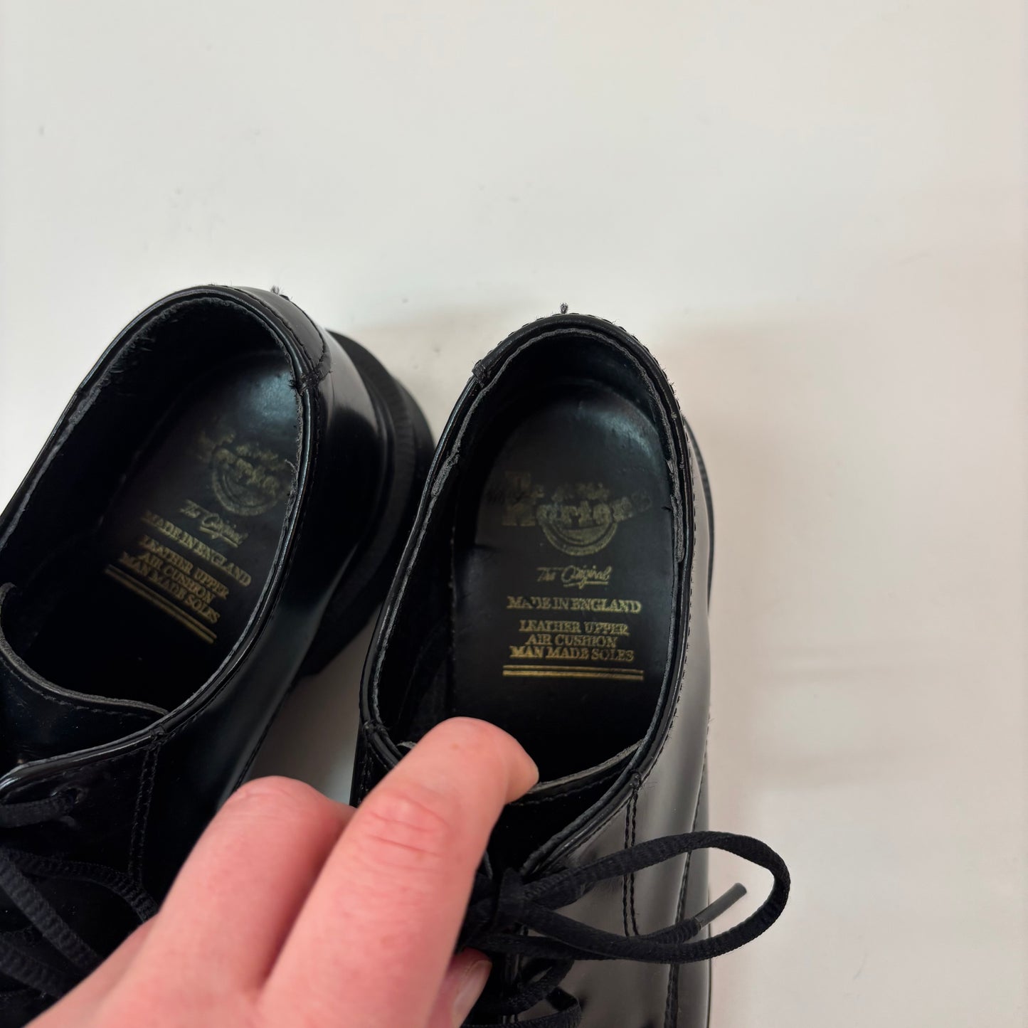 Vintage Doc Marten Shoes - 7.5/8