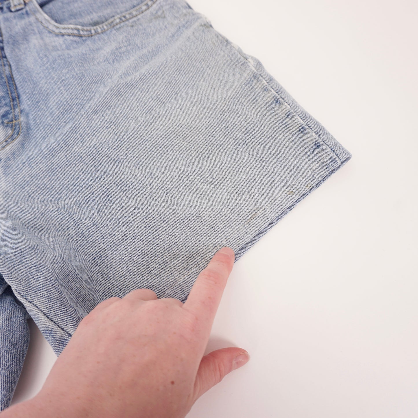 Vintage Denim Shorts - 26/27