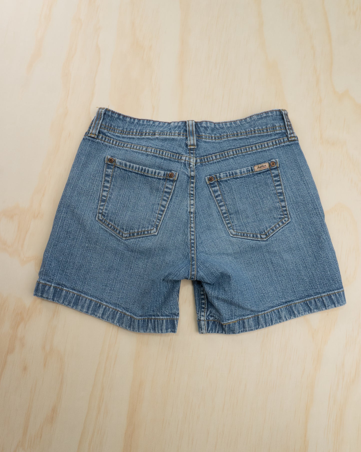 Vintage Levi’s Shorts - 25/26
