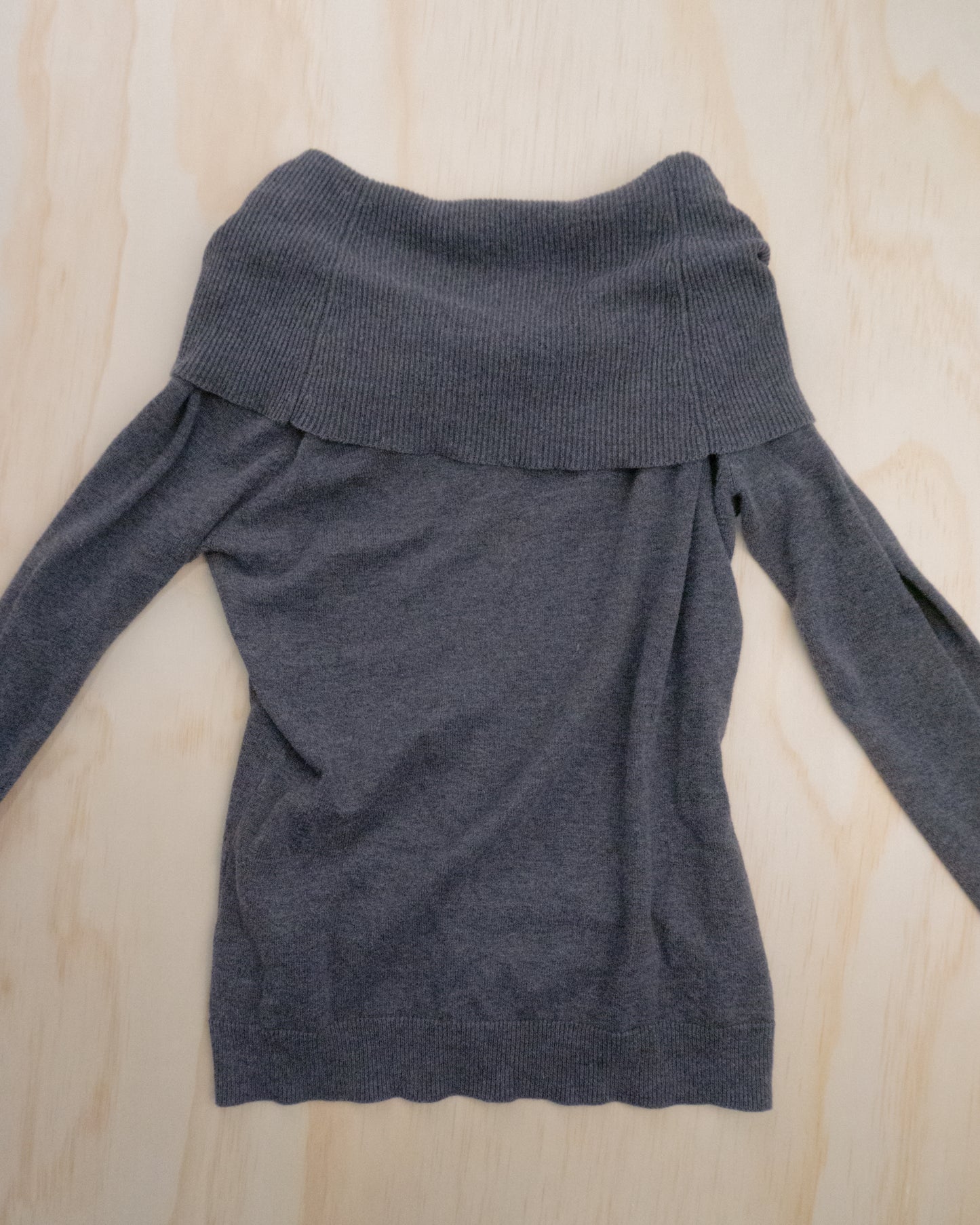 2000s Grey Knit Off The Shoulder - S