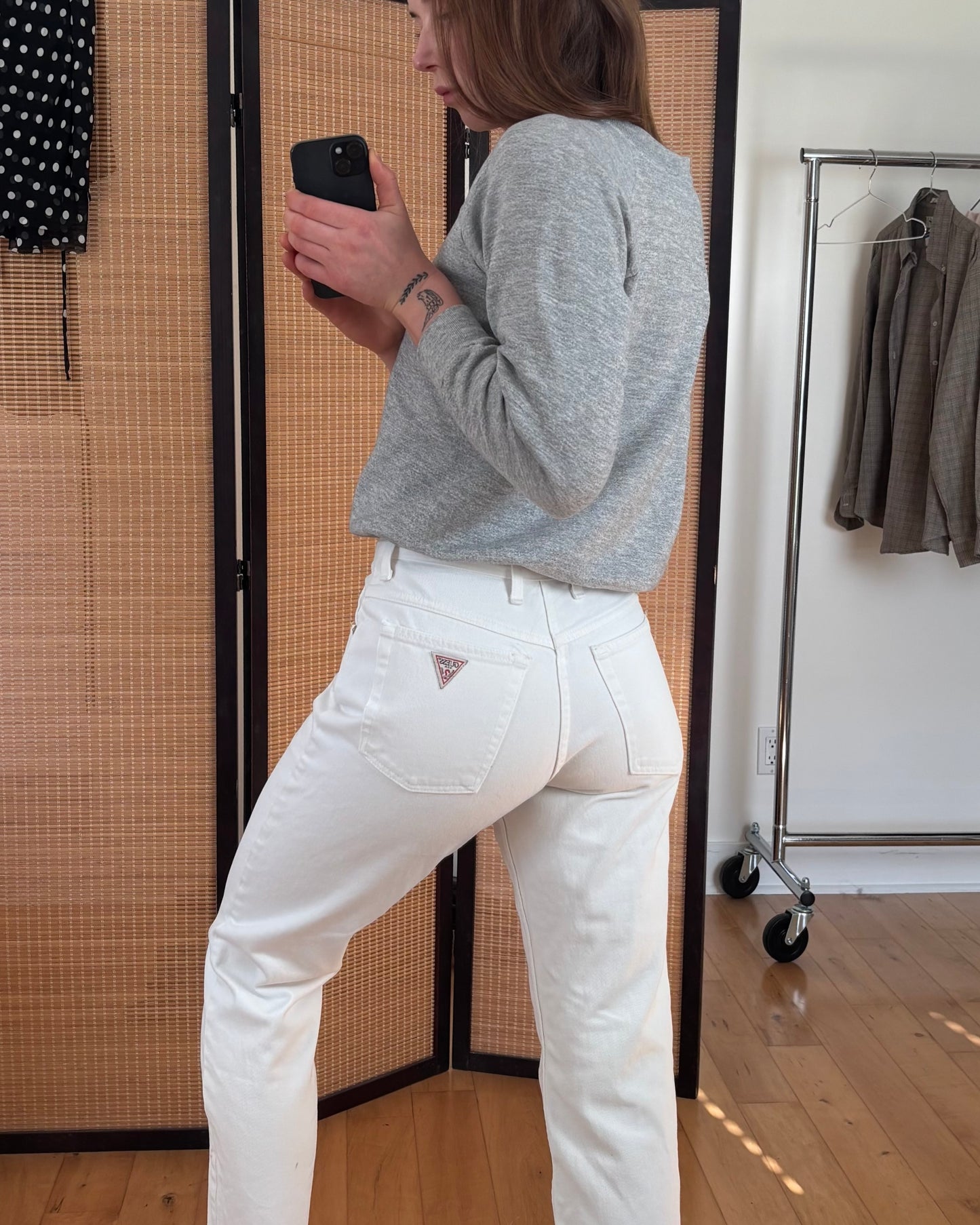90s White Guess Jeans - 27