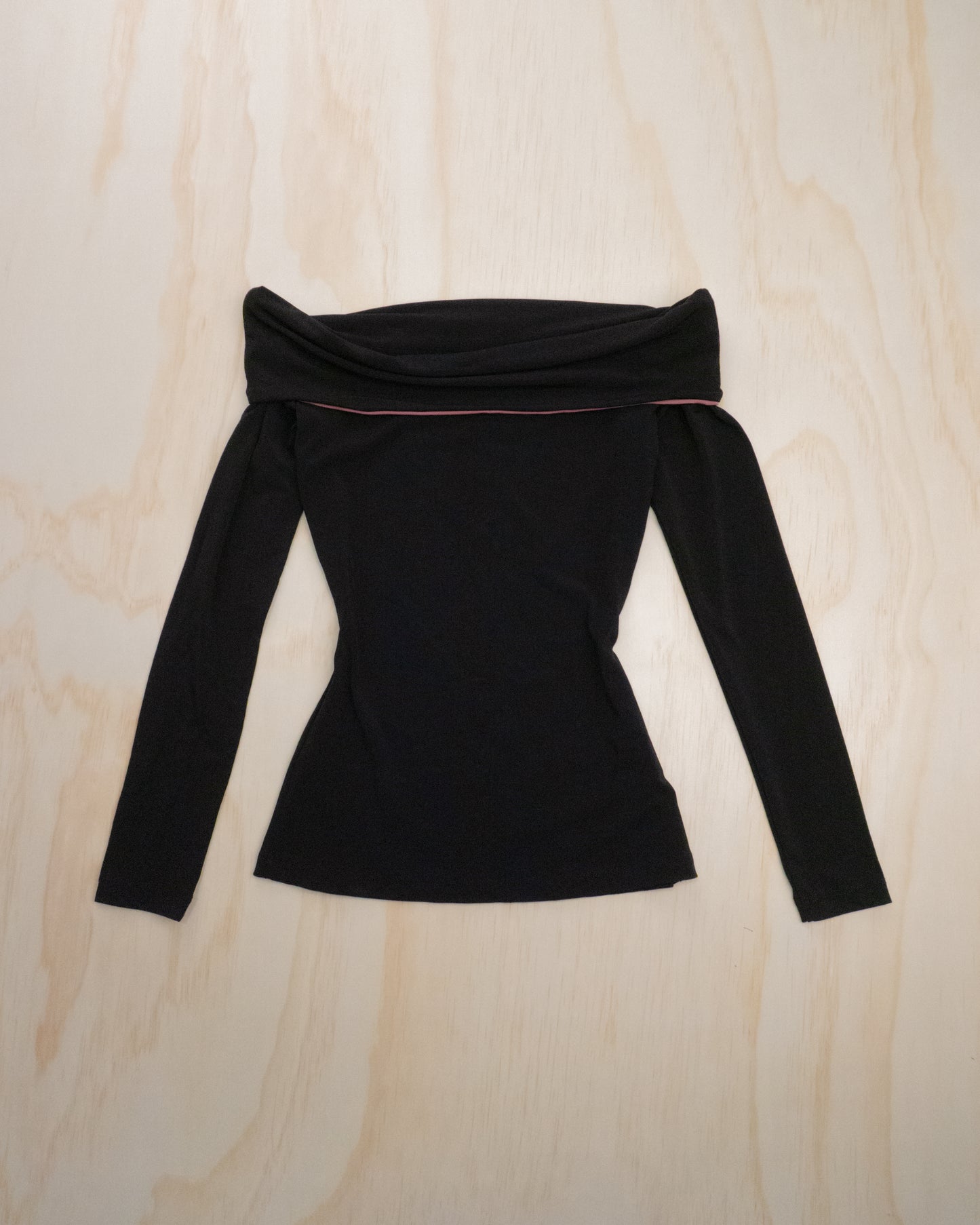 90s Off the Shoulder Top - XS