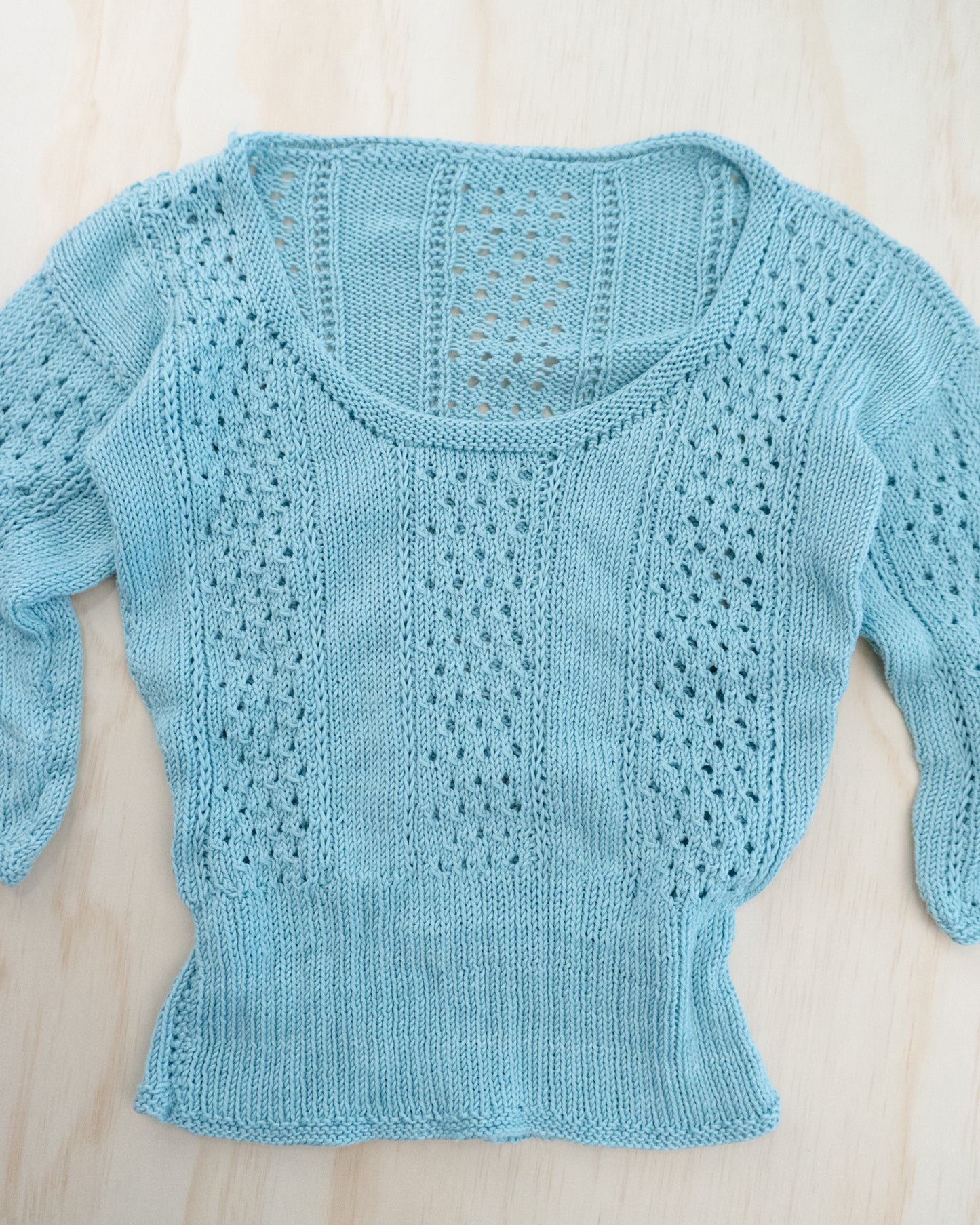 Blue Knit Quarter Sleeve - S/M