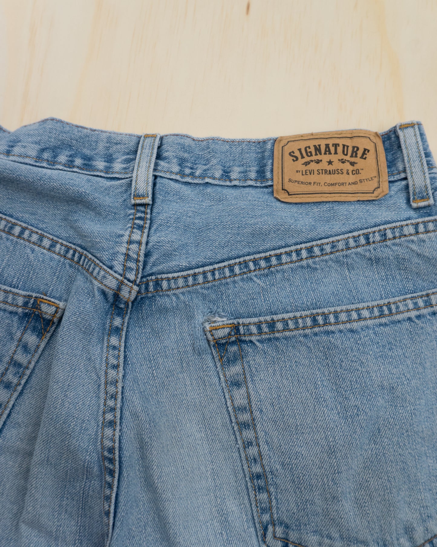 Vintage Loose Fit Levis - 29