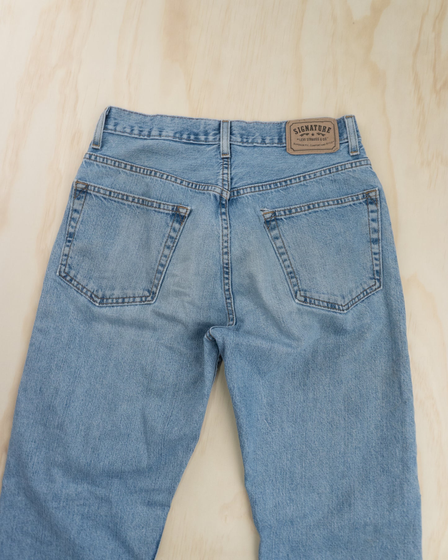 Vintage Loose Fit Levis - 29