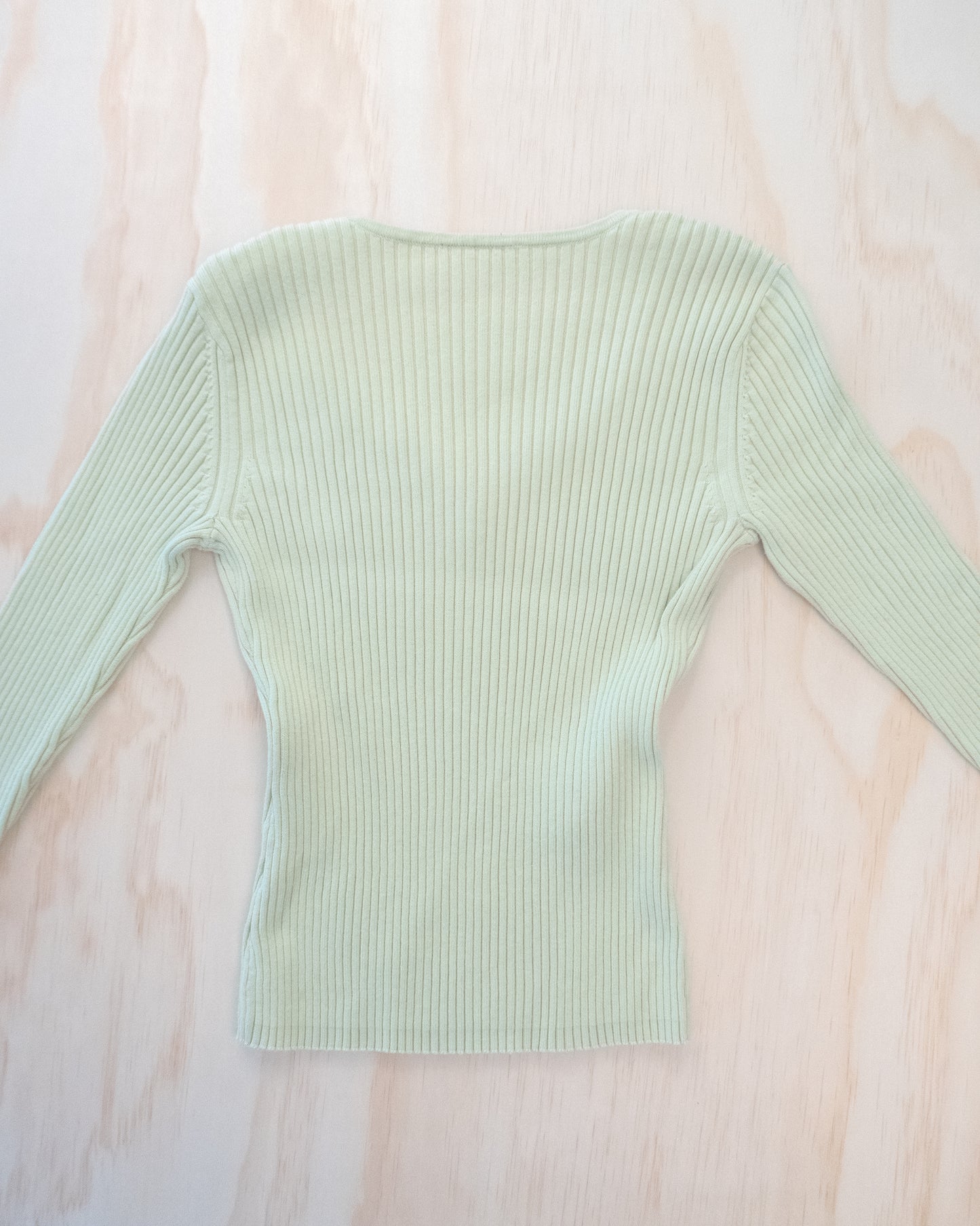 Light Green Ribbed Knit Quarter Sleeve - S/M