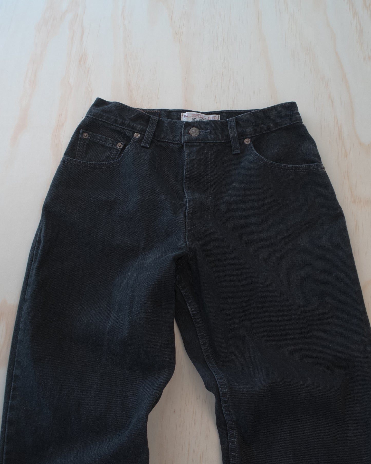Vintage Loose Fit Levi’s - 26