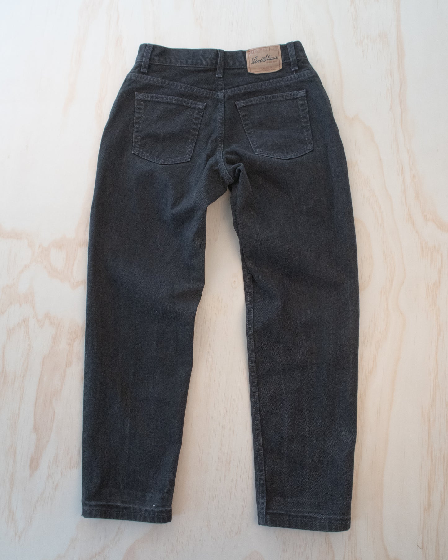 Vintage Loose Fit Levi’s - 26
